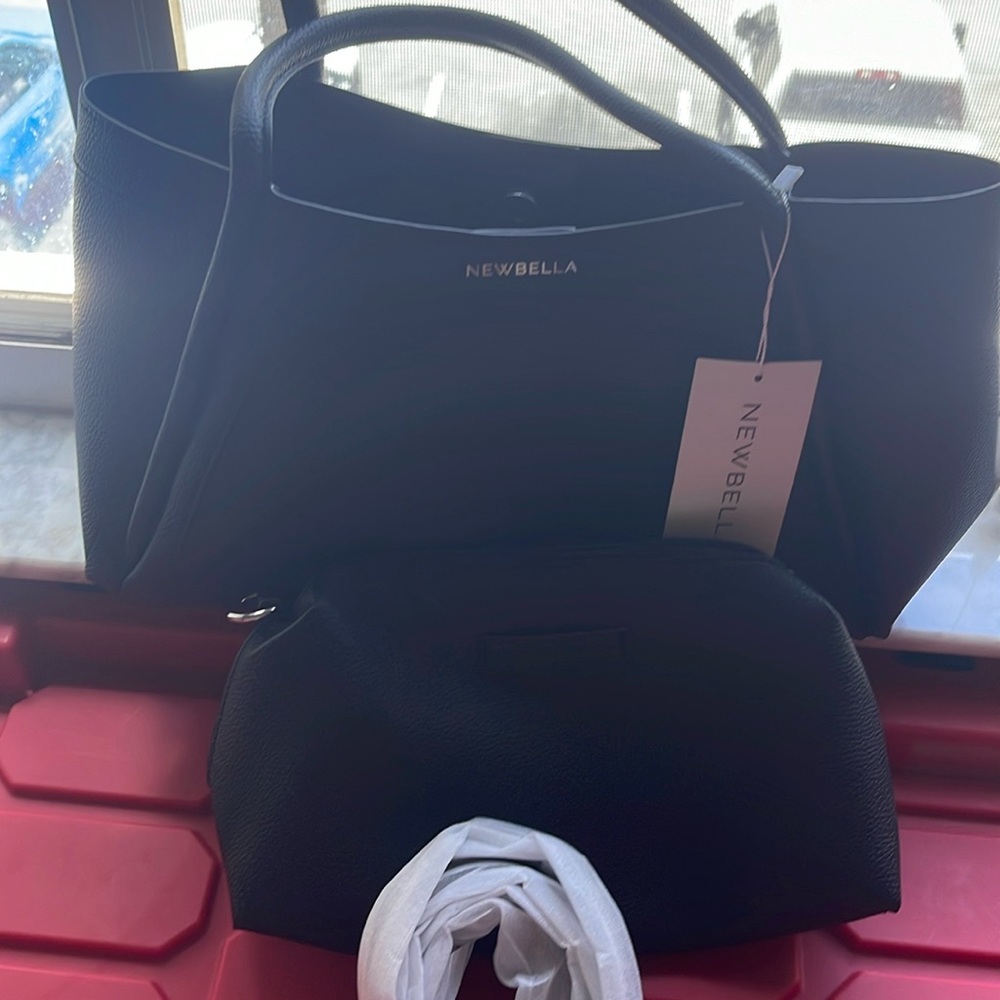 SMALL BLACK NEWBELLA BAG
